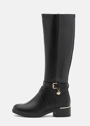 Stiliaus paslaptis kiekvienai dienai &ndash; Anna Field atradimai Lietuvoje